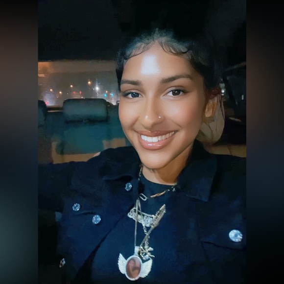 𝑴𝒆𝒆𝒕 𝒀𝒐𝒖𝒓 𝑷𝒐𝒔𝒉𝒆𝒓 , 𝓛𝓲𝓪𝓷𝓷𝓪💫 - Picture 3 of 9